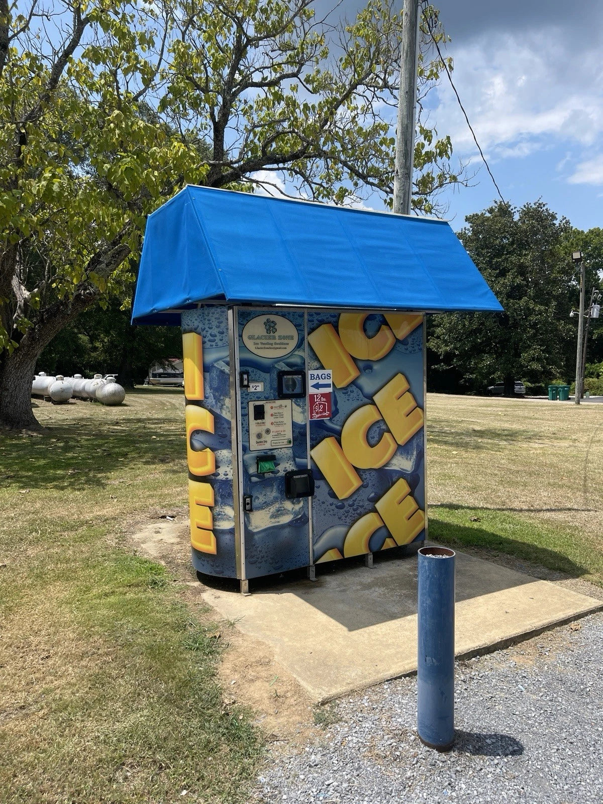Ice Depot – Commercial Ice Vending Machine (High Capacity)